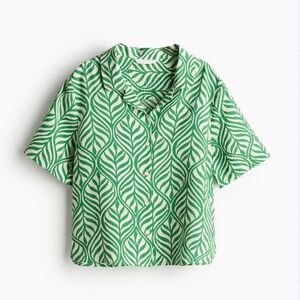 H&M RESORT Short Sleeve SHIRT Green White leaf patterned size small